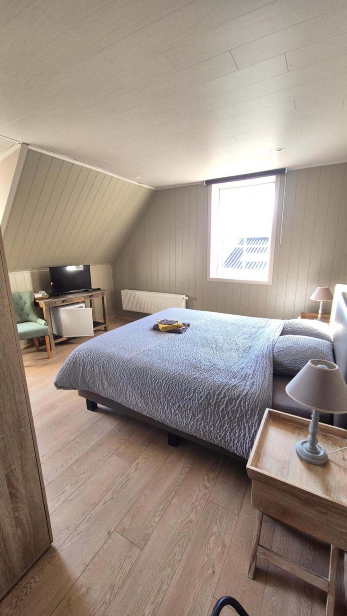 B&B De Dulle Koe Waregem Εξωτερικό φωτογραφία